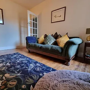 At 128 Apartment